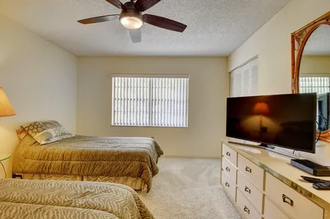 14 Southport Lane Boynton Beach FL 33436