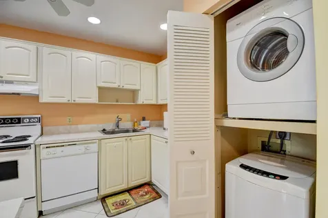 14 Southport Lane Boynton Beach FL 33436