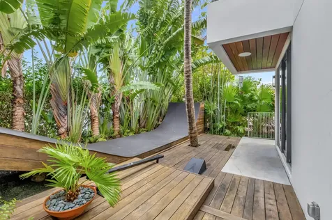 3421 Beacon Street Pompano Beach FL 33062