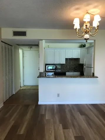 9355 SW 8th Street Boca Raton FL 33428