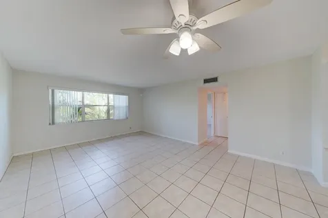 550 SE 2nd Avenue Deerfield Beach FL 33441