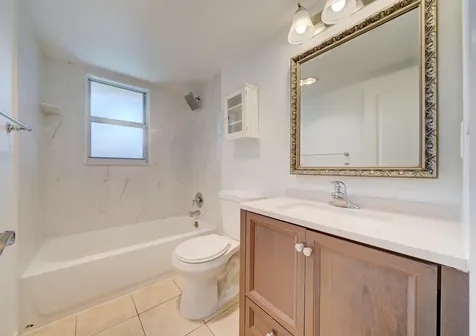 550 SE 2nd Avenue Deerfield Beach FL 33441