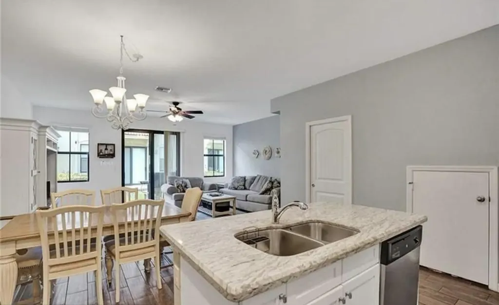 1082 NW 33 Manor Pompano Beach FL 33064