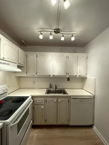 3034 Ellesmere B Deerfield Beach FL 33442