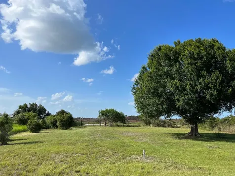 18120 NW 320th Street Okeechobee FL 34972