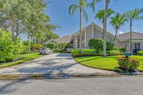 156 Coventry Place Palm Beach Gardens FL 33418
