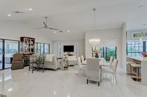 156 Coventry Place Palm Beach Gardens FL 33418
