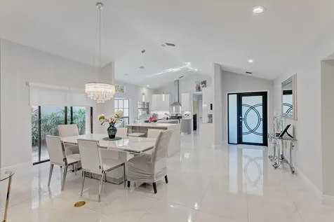 156 Coventry Place Palm Beach Gardens FL 33418