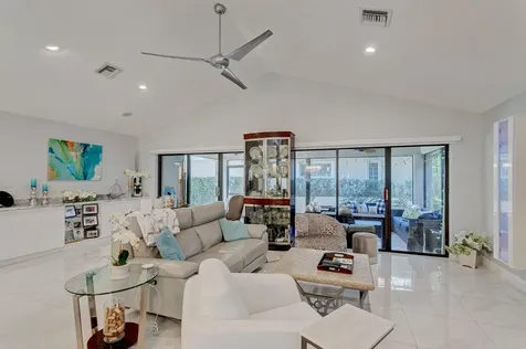 156 Coventry Place Palm Beach Gardens FL 33418