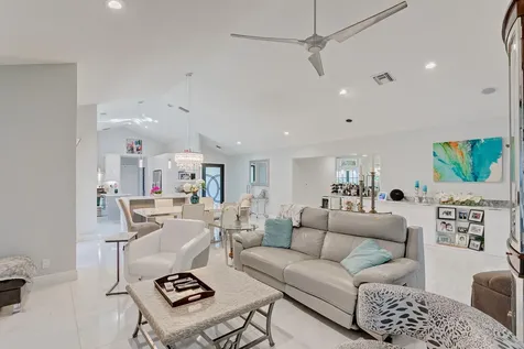156 Coventry Place Palm Beach Gardens FL 33418
