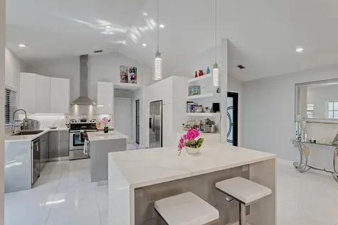 156 Coventry Place Palm Beach Gardens FL 33418