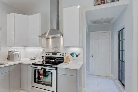 156 Coventry Place Palm Beach Gardens FL 33418