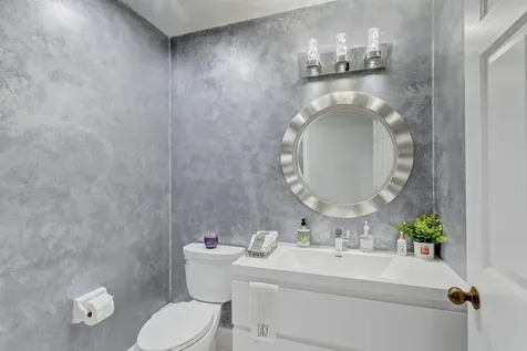 156 Coventry Place Palm Beach Gardens FL 33418
