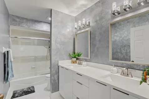 156 Coventry Place Palm Beach Gardens FL 33418