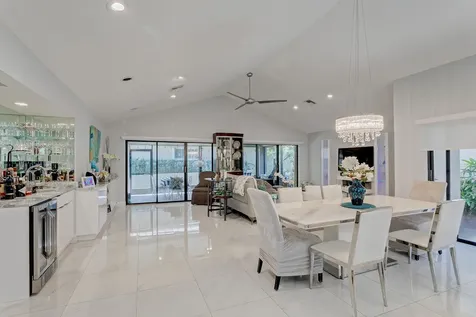 156 Coventry Place Palm Beach Gardens FL 33418