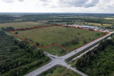 2600 Kings Highway Fort Pierce FL 34982