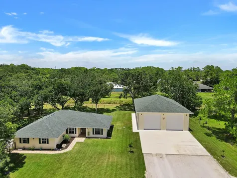15703 97th Road West Palm Beach FL 33412