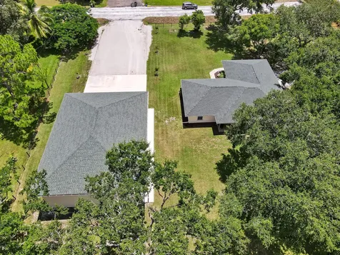 15703 97th Road West Palm Beach FL 33412