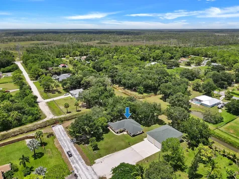 15703 97th Road West Palm Beach FL 33412