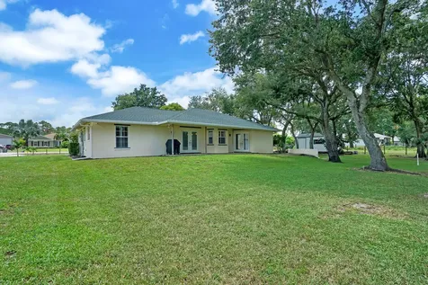 15703 97th Road West Palm Beach FL 33412