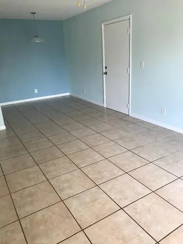 1830 Abbey Road West Palm Beach FL 33415