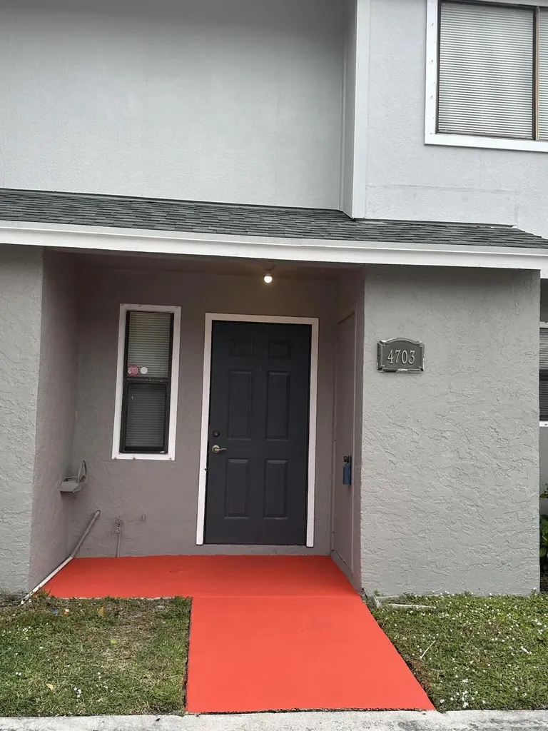 4703 Pier Drive Greenacres FL 33463