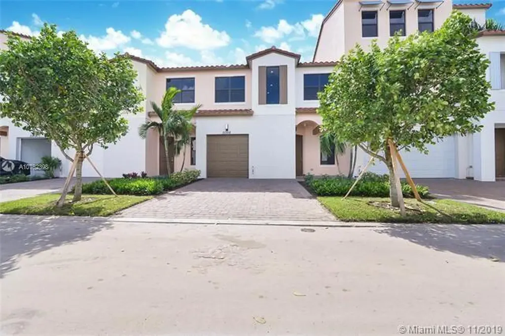 20916 NW 1st Drive Pembroke Pines FL 33029