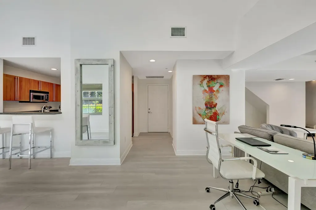 610 Clematis Street West Palm Beach FL 33401
