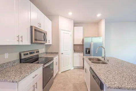 3569 San Bernardino Way Palm Springs FL 33461