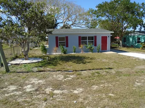 2405 3rd Avenue Avenue Vero Beach FL 32962