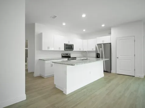 1015 N Naples Street LaBelle FL 33935