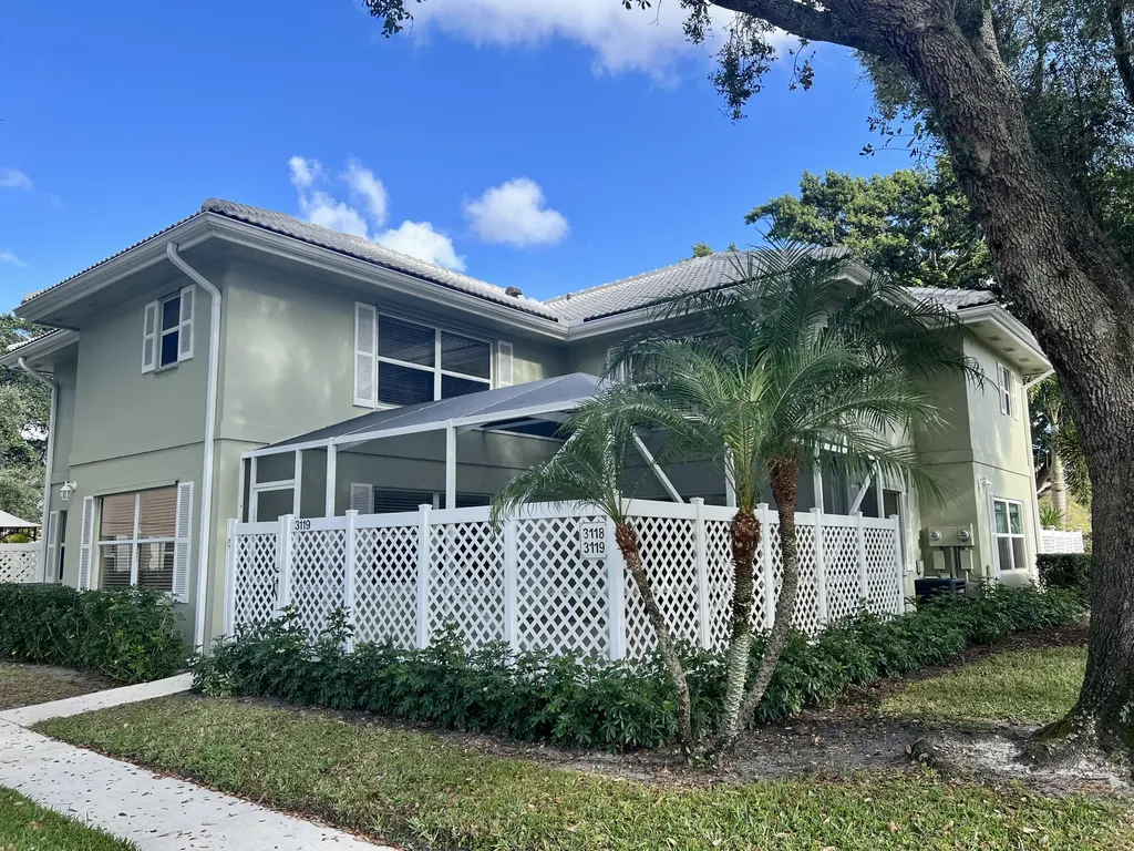 3119 Kingston Court West Palm Beach FL 33409