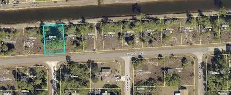 1207 Augusta Street Lehigh Acres FL 33974
