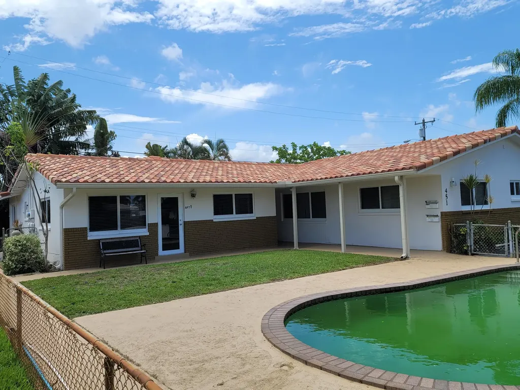 451 SE 1st Avenue Pompano Beach FL 33060