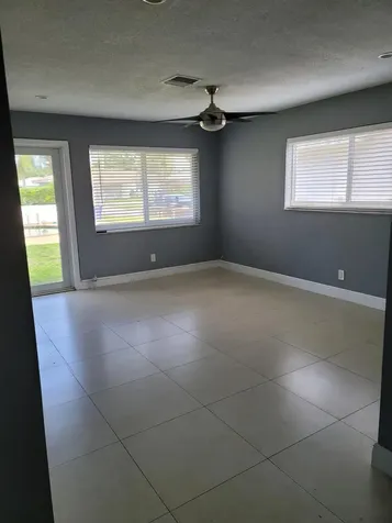 451 SE 1st Avenue Pompano Beach FL 33060