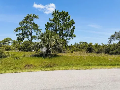 8955 S U.s. Highway 1 Port Saint Lucie FL 34952