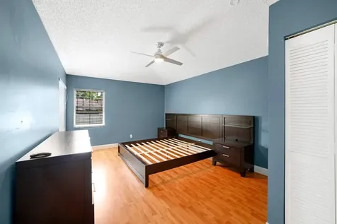 200 NW 75 Terrace Terrace Plantation FL 33317