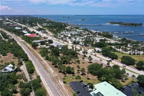 1531 Us Highway 1 Highway Sebastian FL 32958