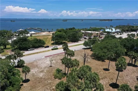 1531 Us Highway 1 Highway Sebastian FL 32958