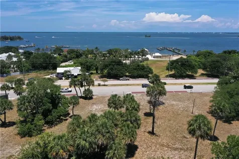 1531 Us Highway 1 Highway Sebastian FL 32958