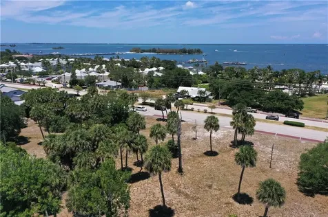 1531 Us Highway 1 Highway Sebastian FL 32958