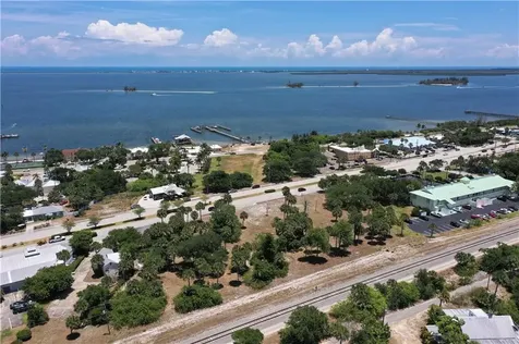 1531 Us Highway 1 Highway Sebastian FL 32958