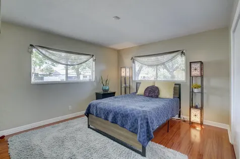 808 SE 13 Court Deerfield Beach FL 33441