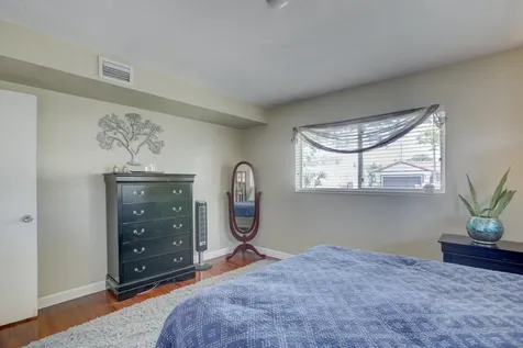 808 SE 13 Court Deerfield Beach FL 33441