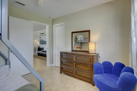 808 SE 13 Court Deerfield Beach FL 33441