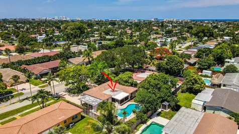 808 SE 13 Court Deerfield Beach FL 33441