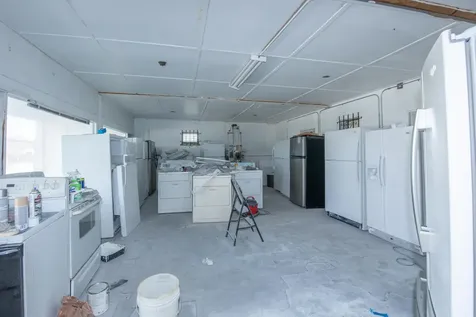 922/928 S Dixie Highway Lake Worth Beach FL 33460