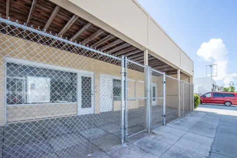 922 S Dixie Highway Lake Worth Beach FL 33460