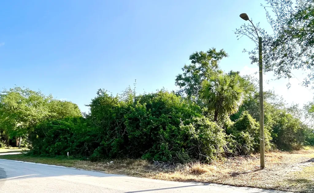 2336 13th Avenue Vero Beach FL 32962