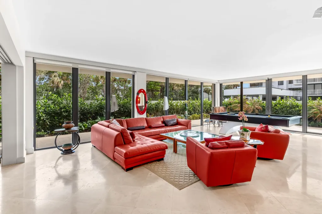 2580 S Ocean Boulevard Palm Beach FL 33480